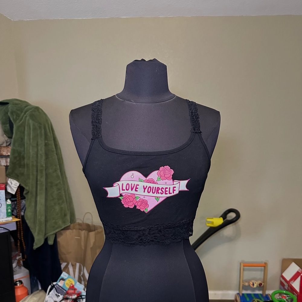 Black lace tank top with a cute heart design #goth #emo